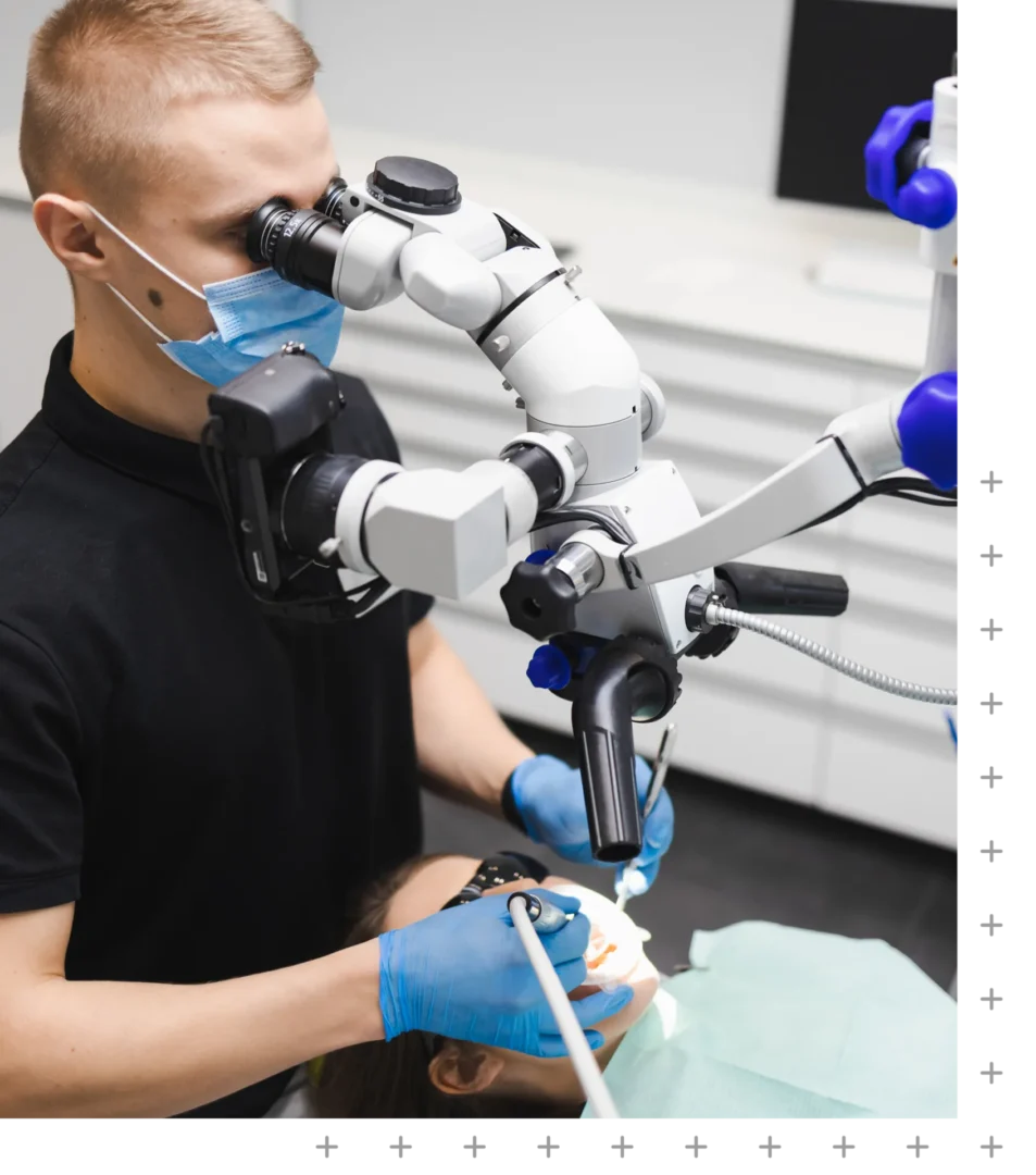 Microscope-Enhanced Dentistryat SmileSavers in Campbelltown, Narellan & Mount Annan